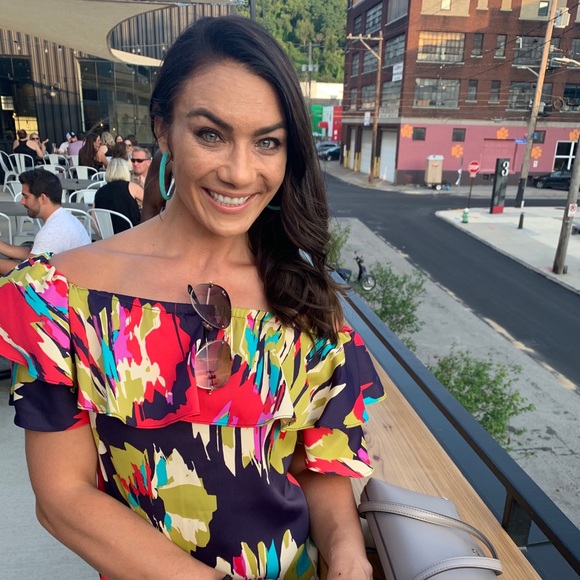 Meet your Posher, Tracey - Picture 2 of 2